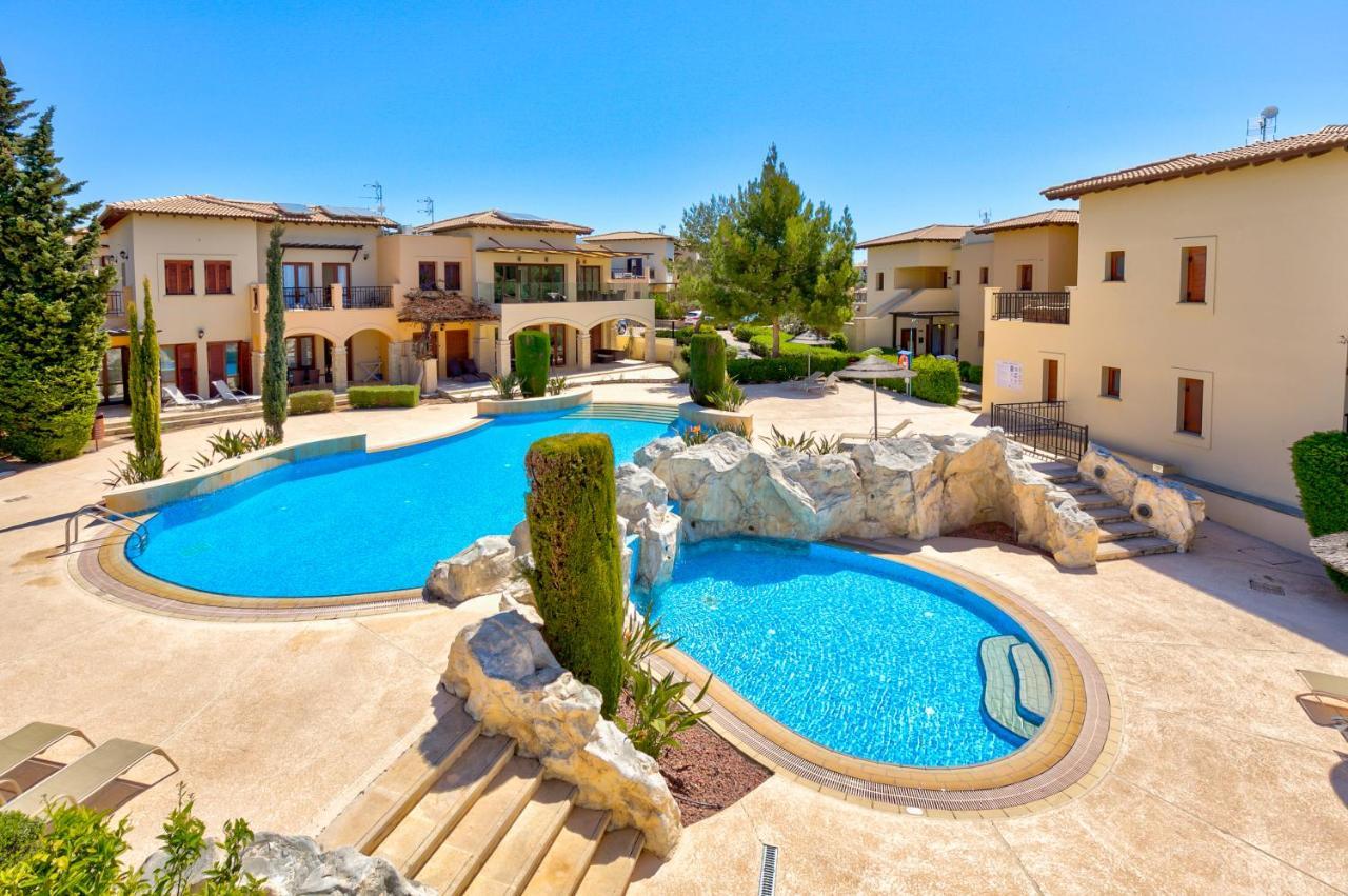2 Bedroom Apartment Thalassa With Sea And Sunset Views, Aphrodite Hills Resort 库克里亚 外观 照片