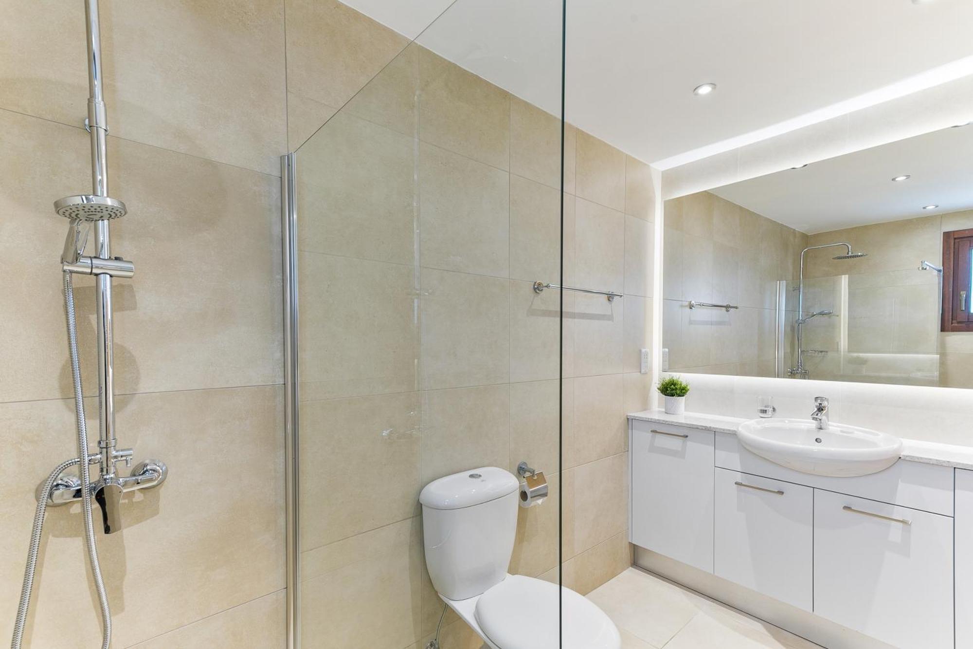 2 Bedroom Apartment Thalassa With Sea And Sunset Views, Aphrodite Hills Resort 库克里亚 外观 照片